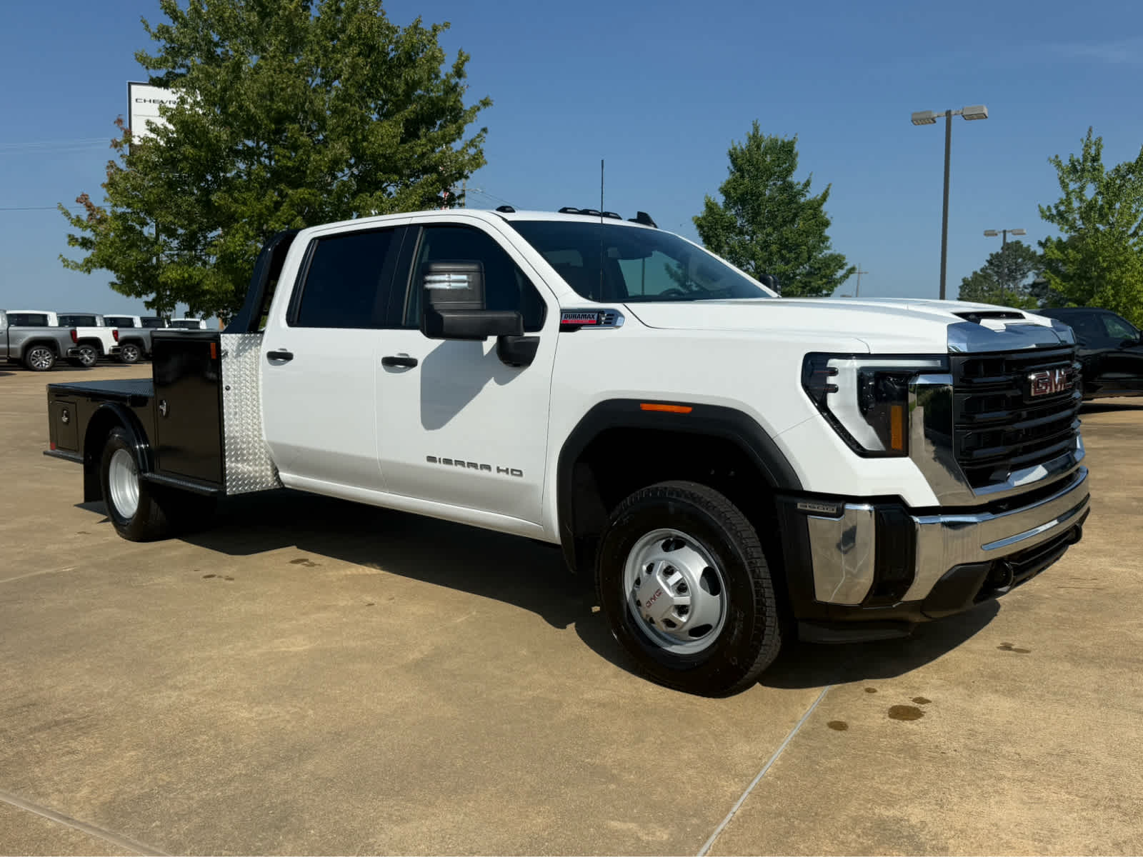 2026 GMC Sierra 3500 HD Chassis Cab Pro