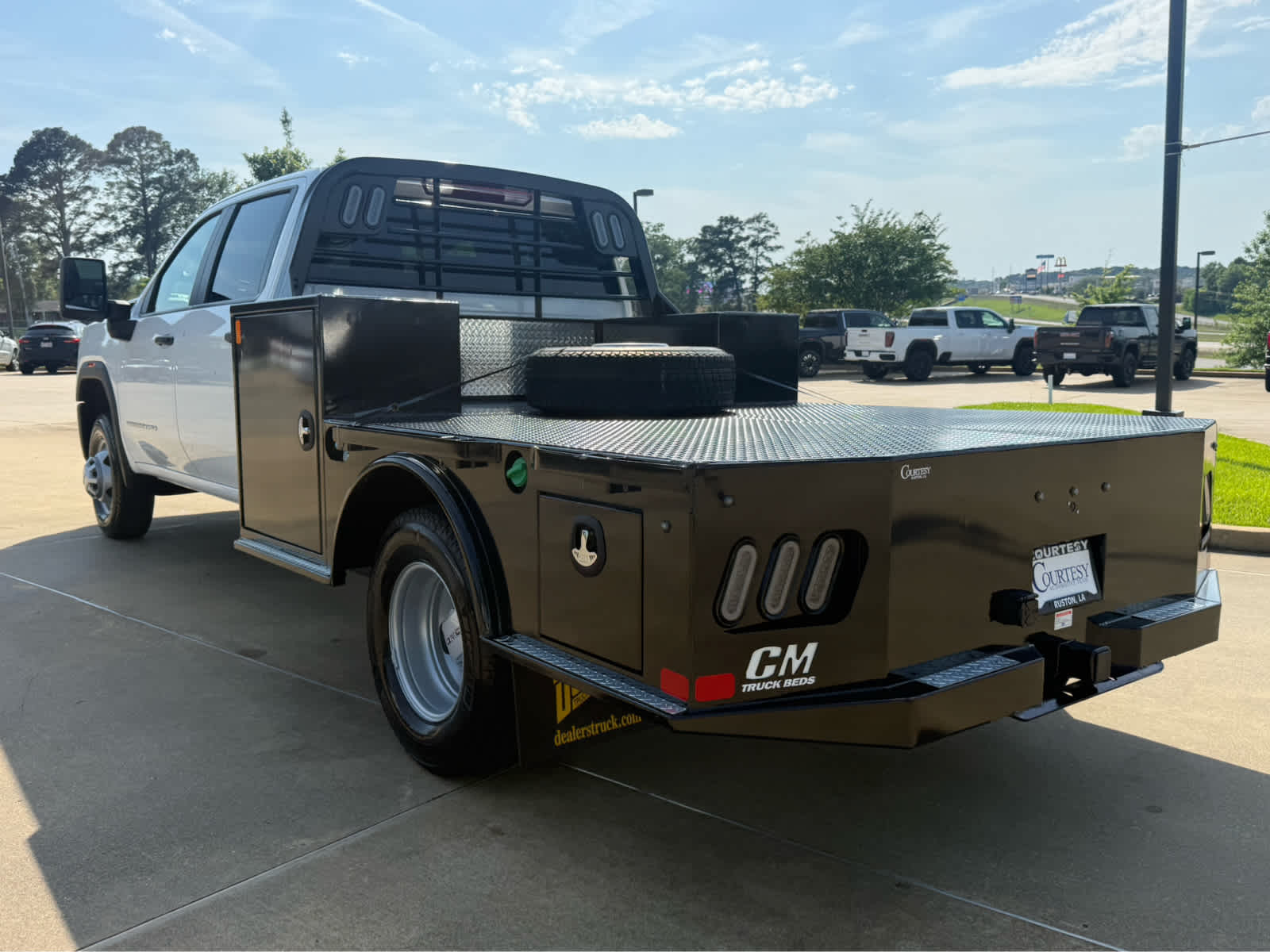 2026 GMC Sierra 3500 HD Chassis Cab Pro