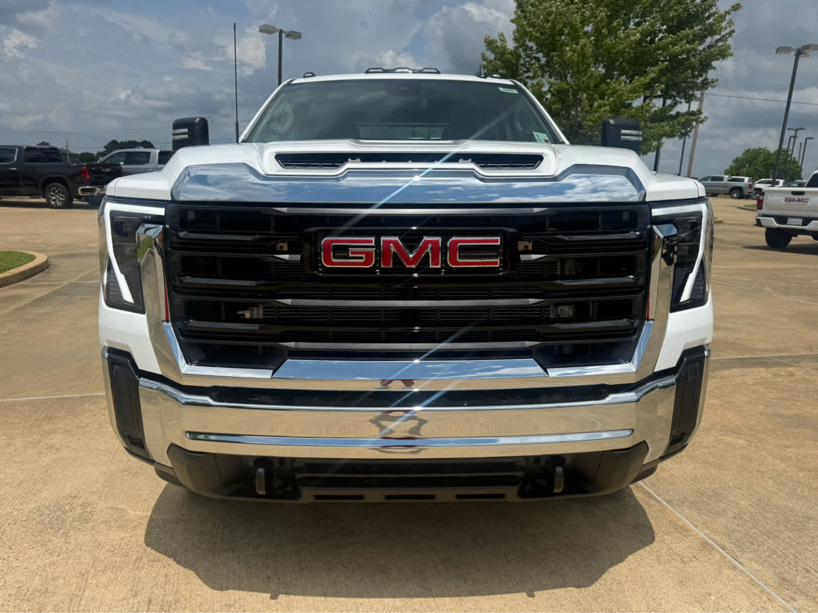 2026 GMC Sierra 3500 HD Chassis Cab Pro