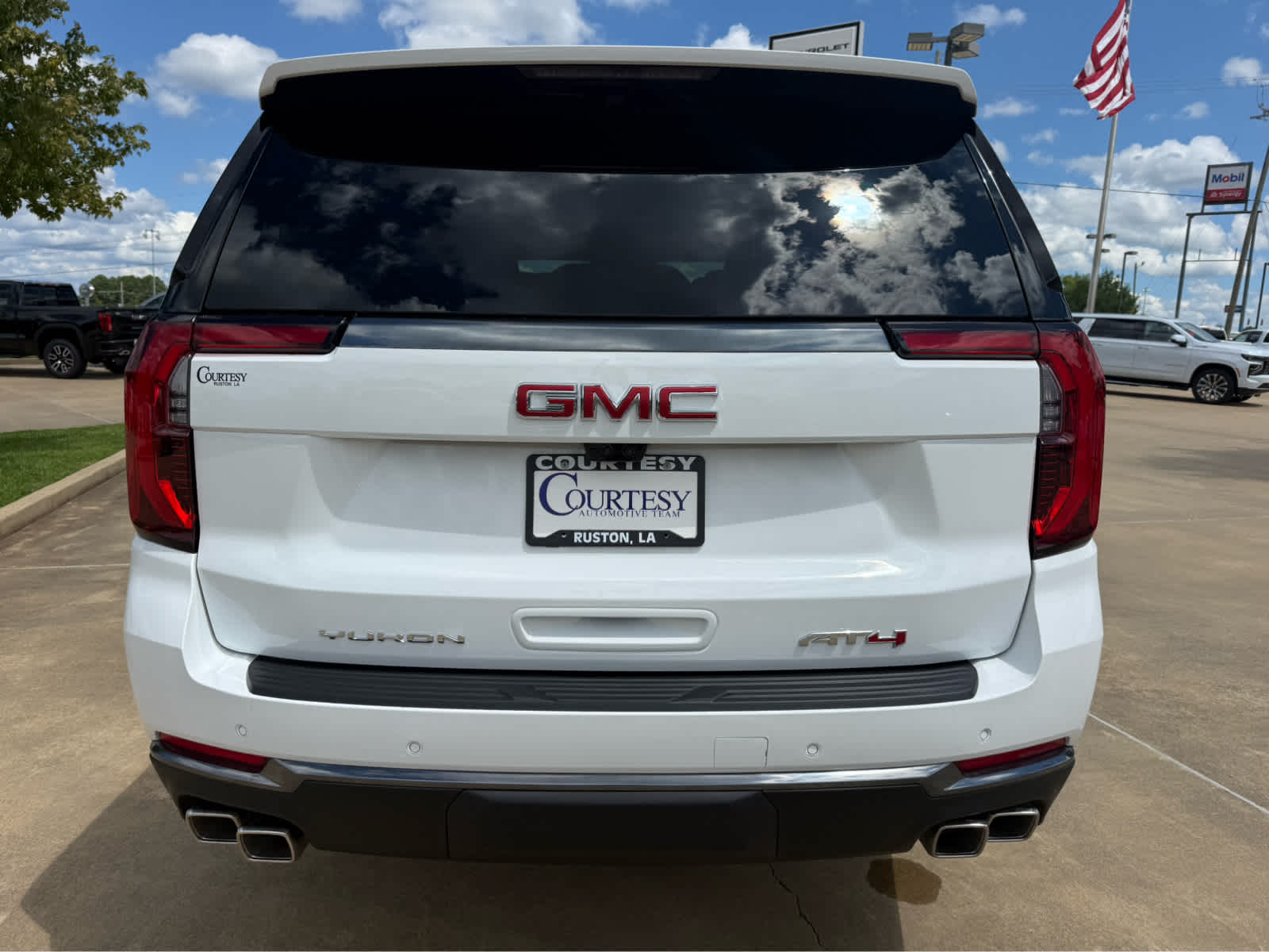 2026 GMC Yukon AT4