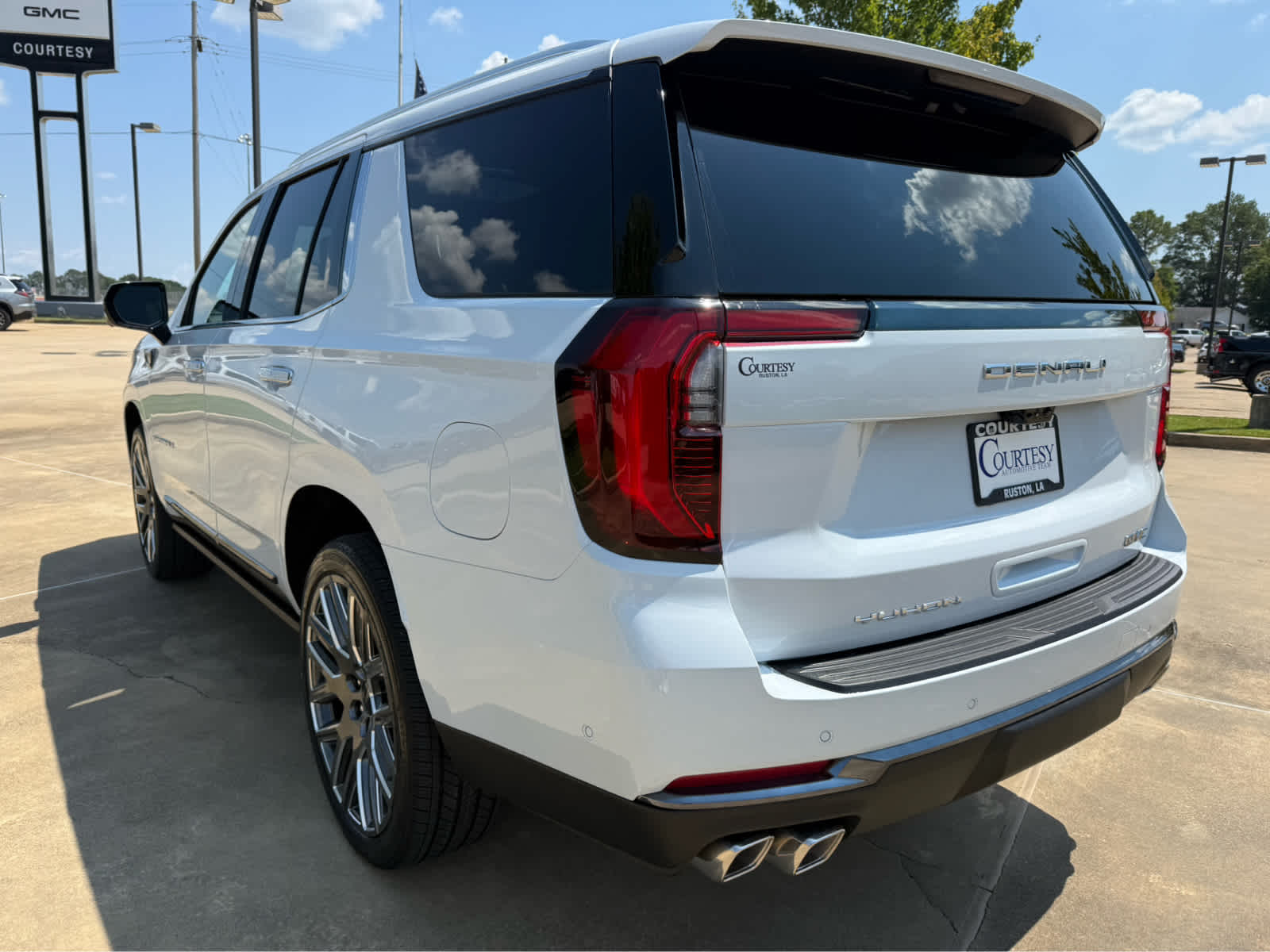 2026 GMC Yukon Denali Ultimate
