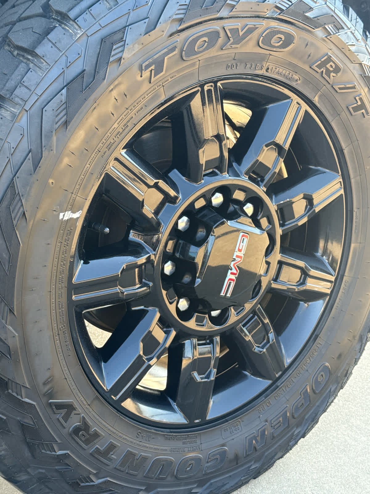2024 GMC Sierra 2500 HD AT4
