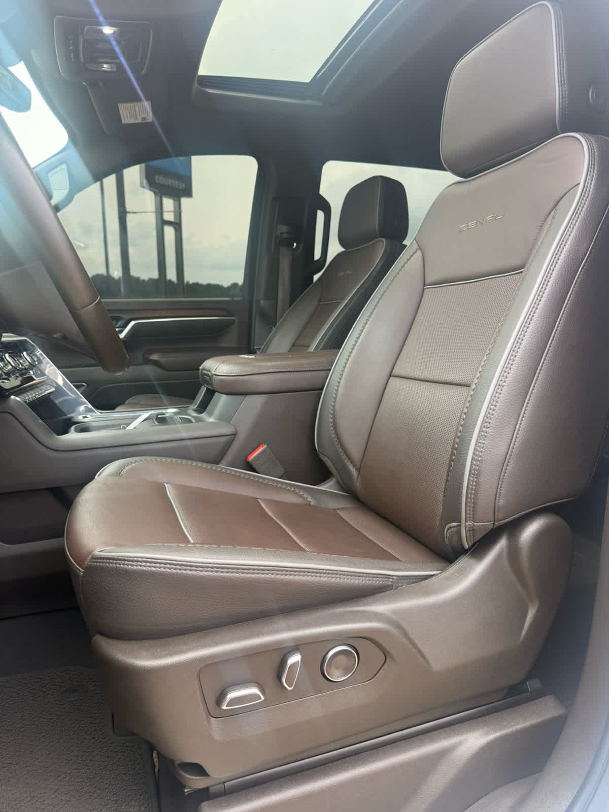 2024 GMC Sierra 2500 HD Denali