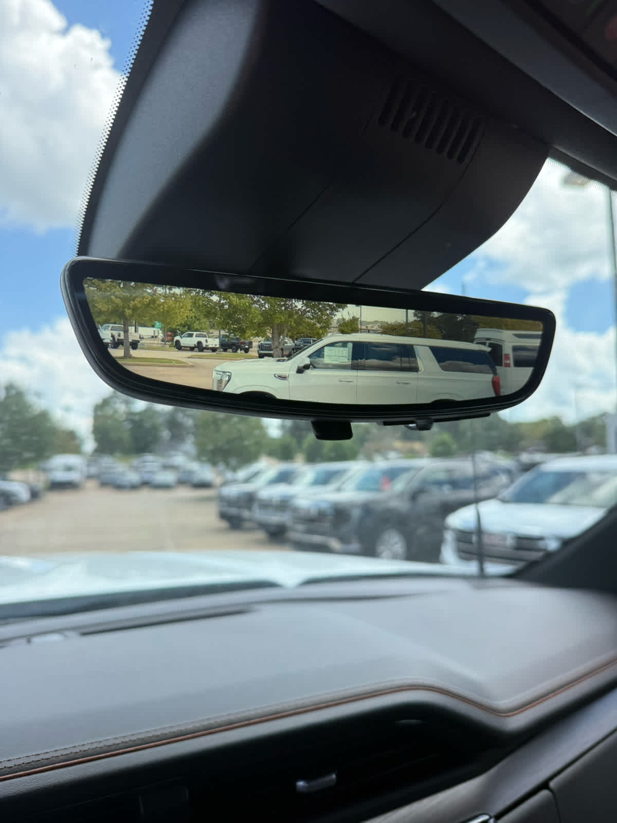 2026 GMC Sierra 2500HD AT4 - Photo 18