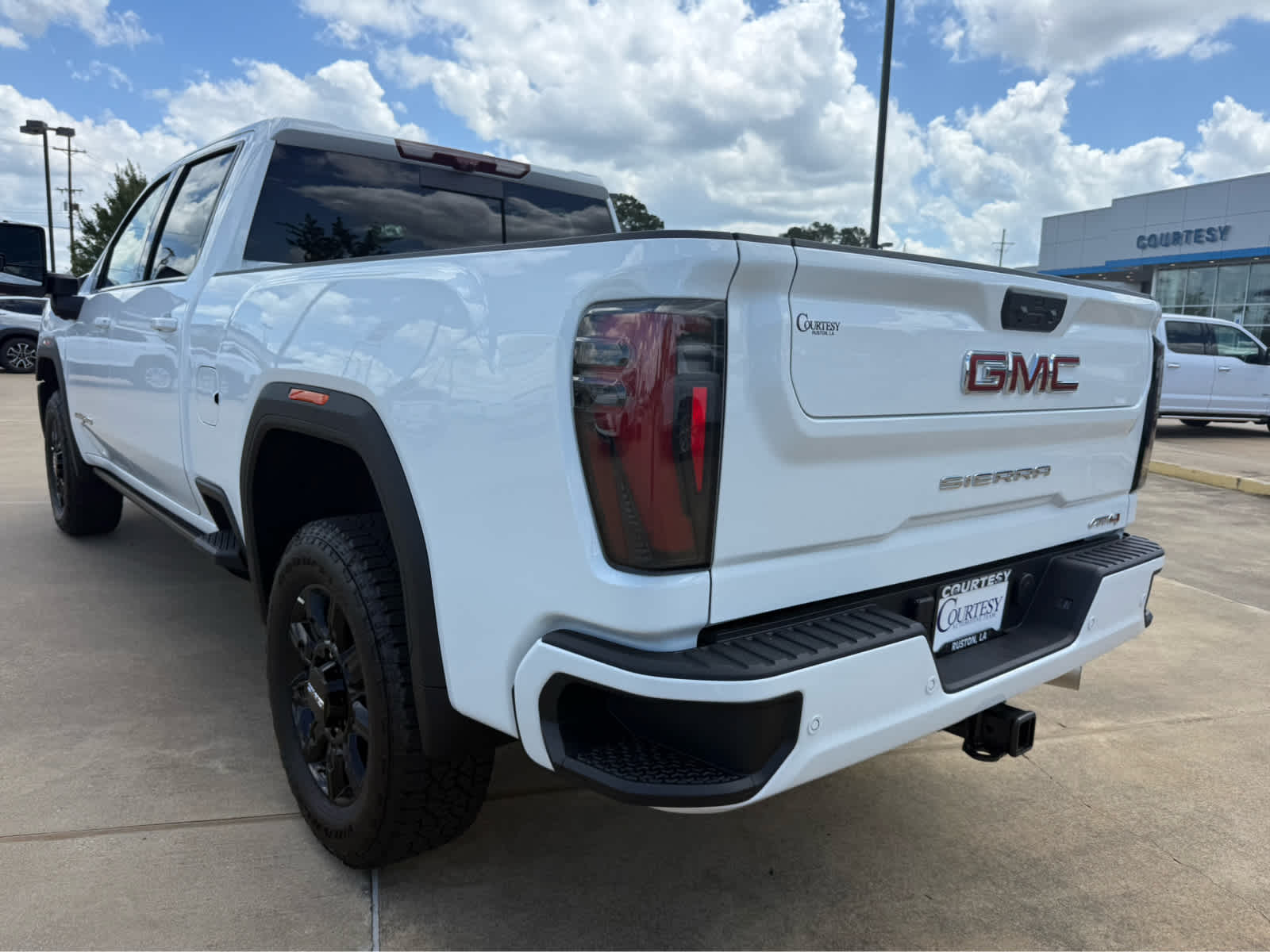 2026 GMC Sierra 2500HD AT4 - Photo 6