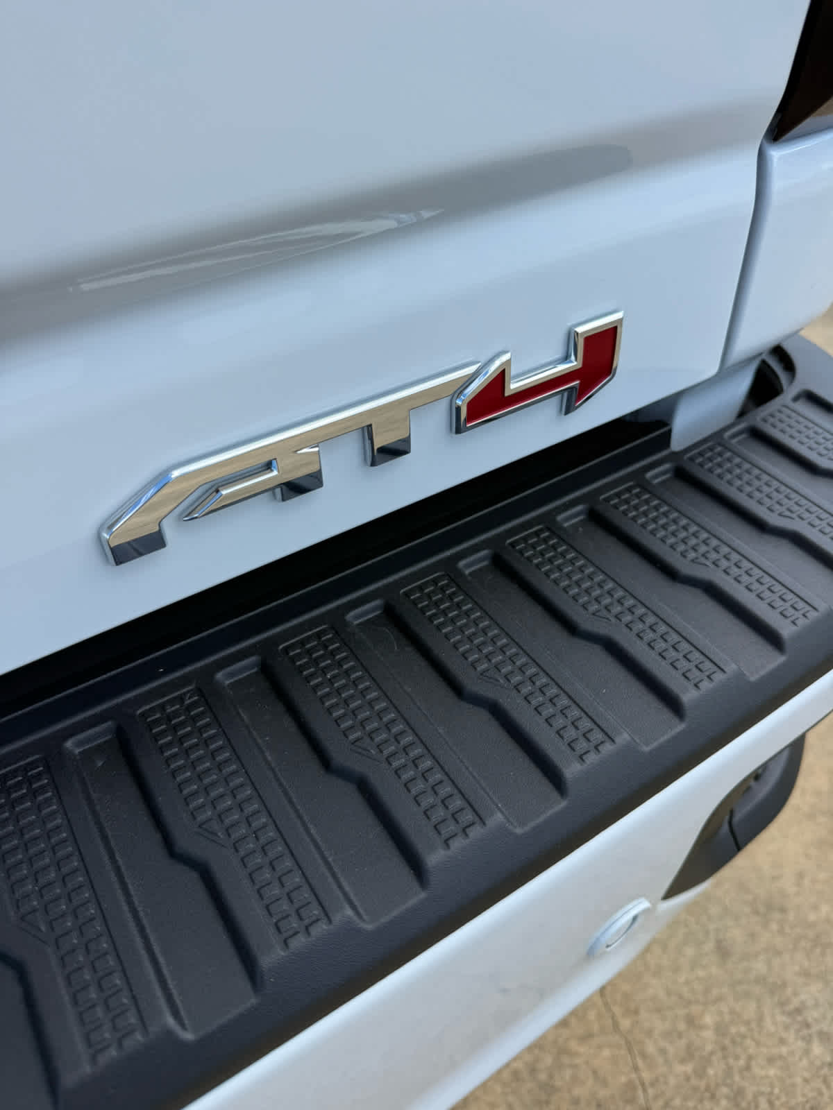 2026 GMC Sierra 2500HD AT4 - Photo 7