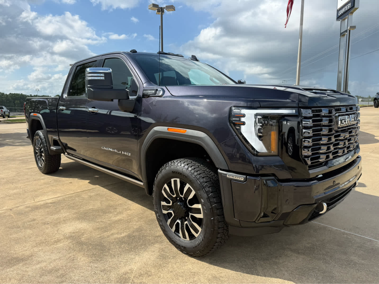 2026 GMC Sierra 2500 HD Denali Ultimate