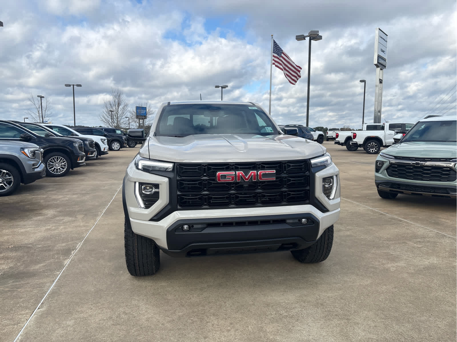 2026 GMC Canyon Elevation