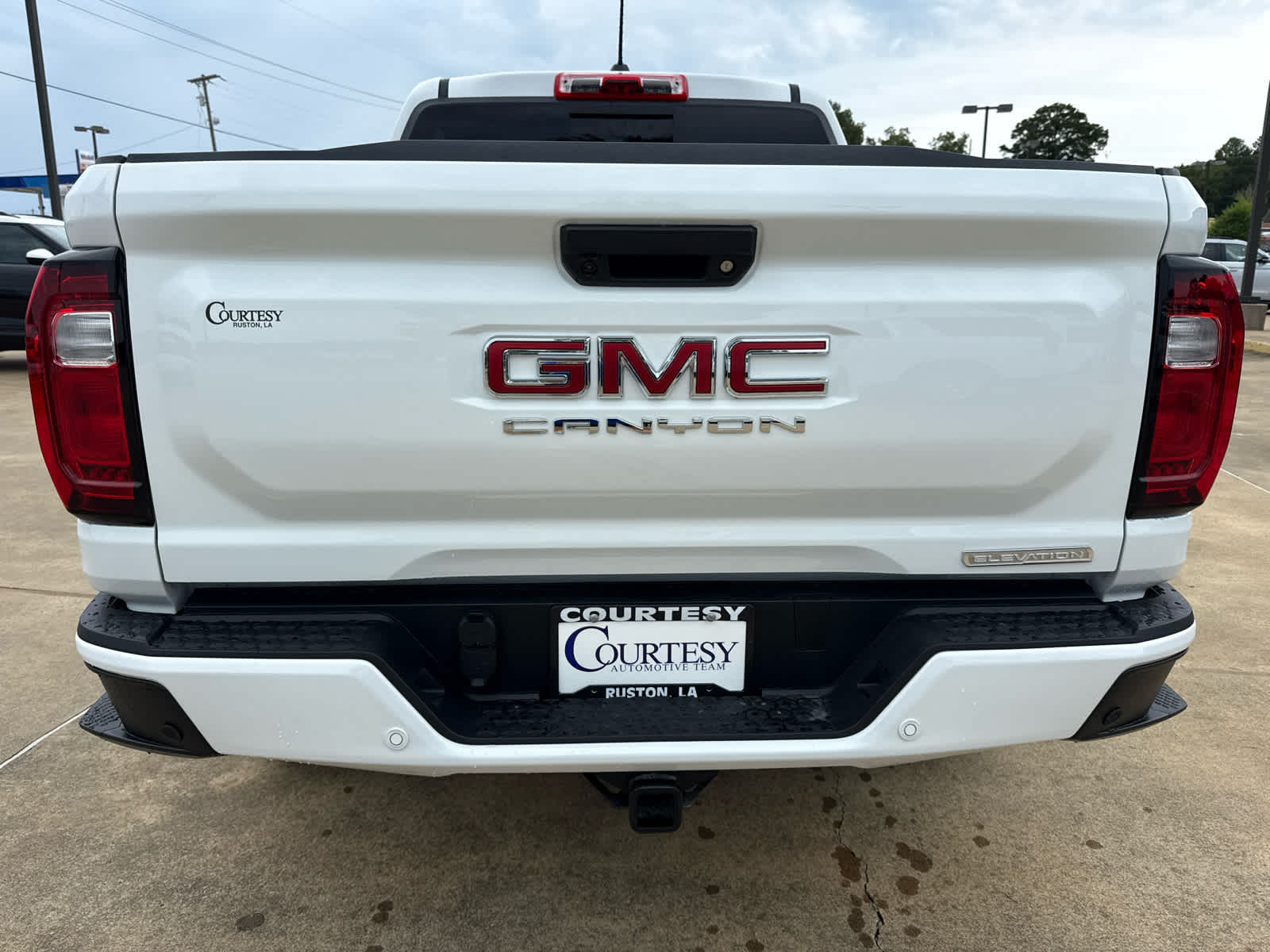 2026 GMC Canyon Elevation