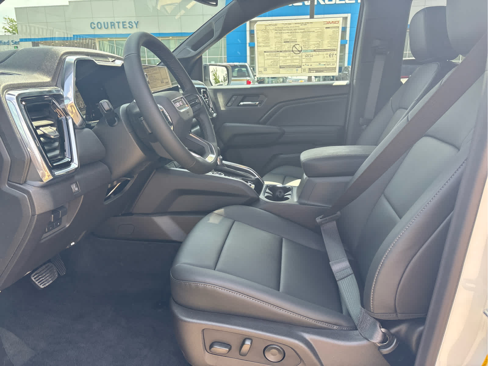 2025 GMC Canyon Elevation