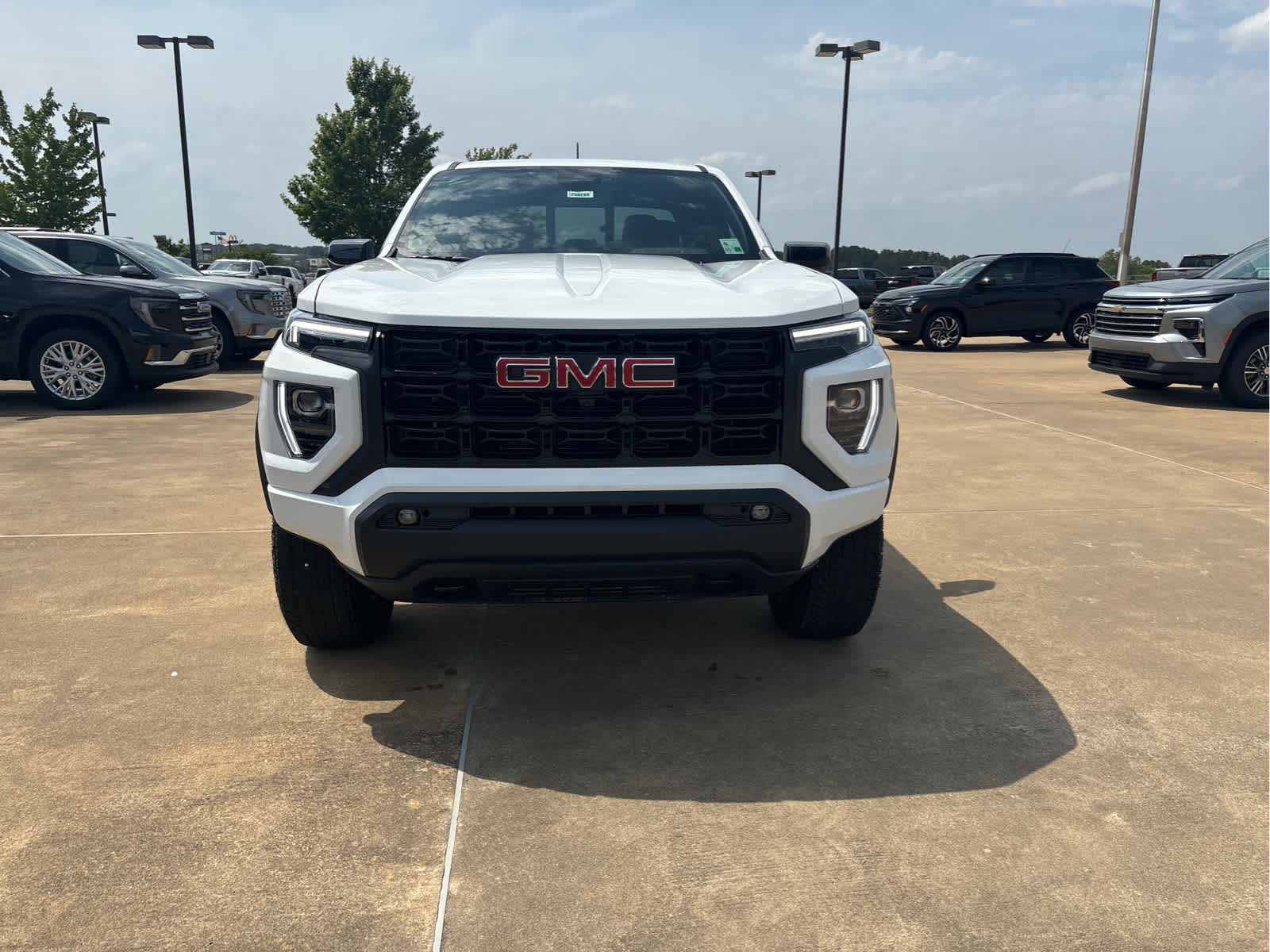 2025 GMC Canyon Elevation