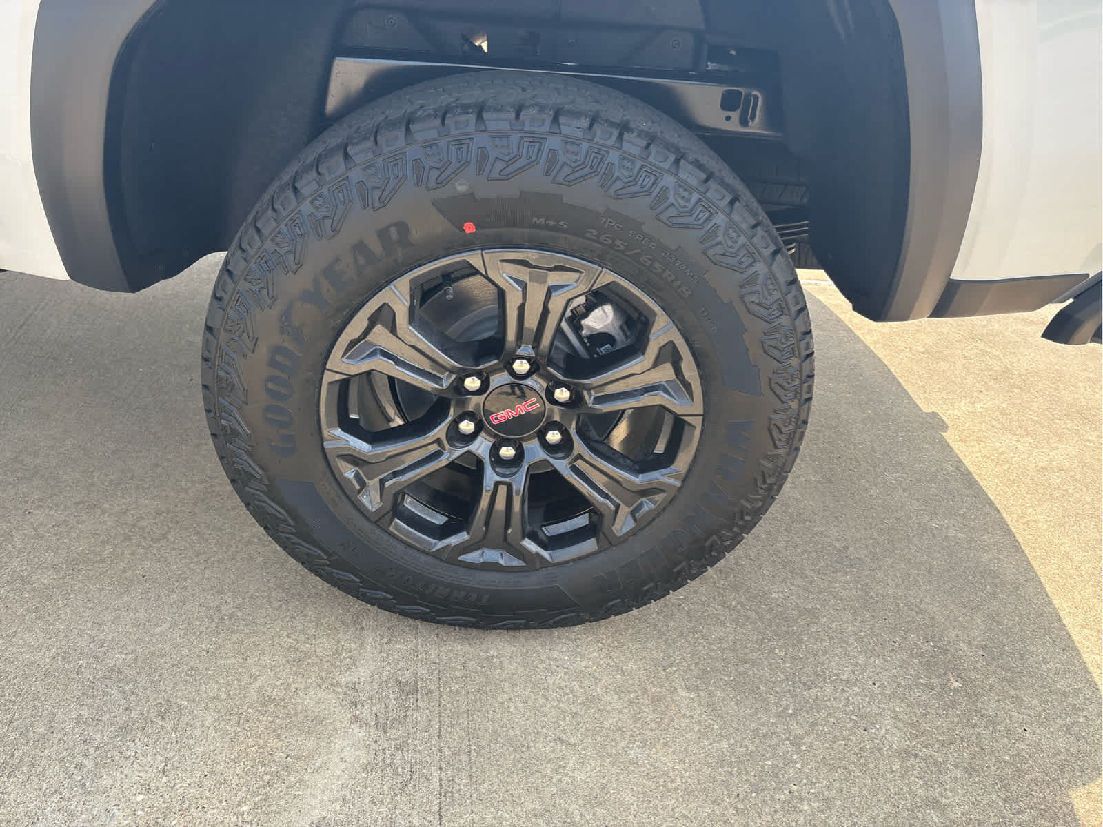 2025 GMC Canyon Elevation