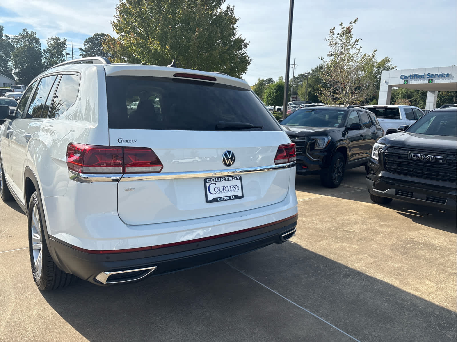 2022 Volkswagen Atlas 2.0T SE w/Technology