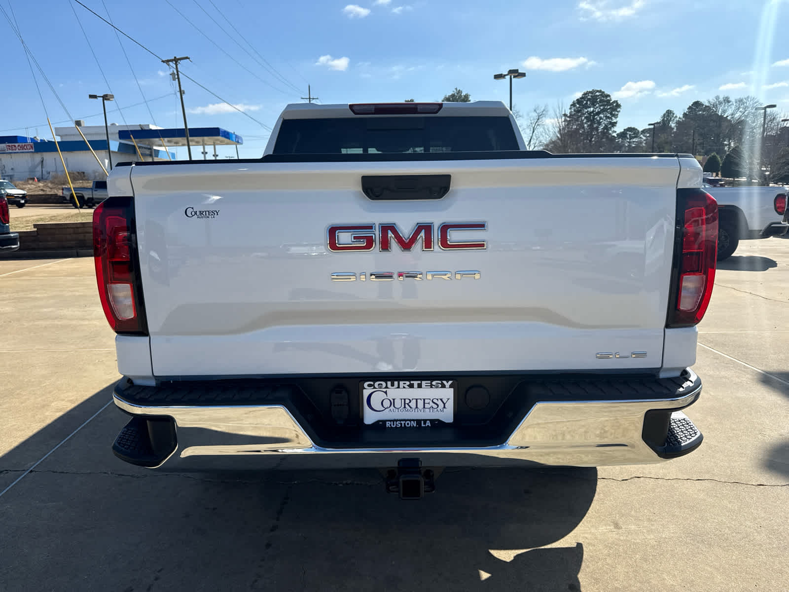 2026 GMC Sierra 1500 SLE