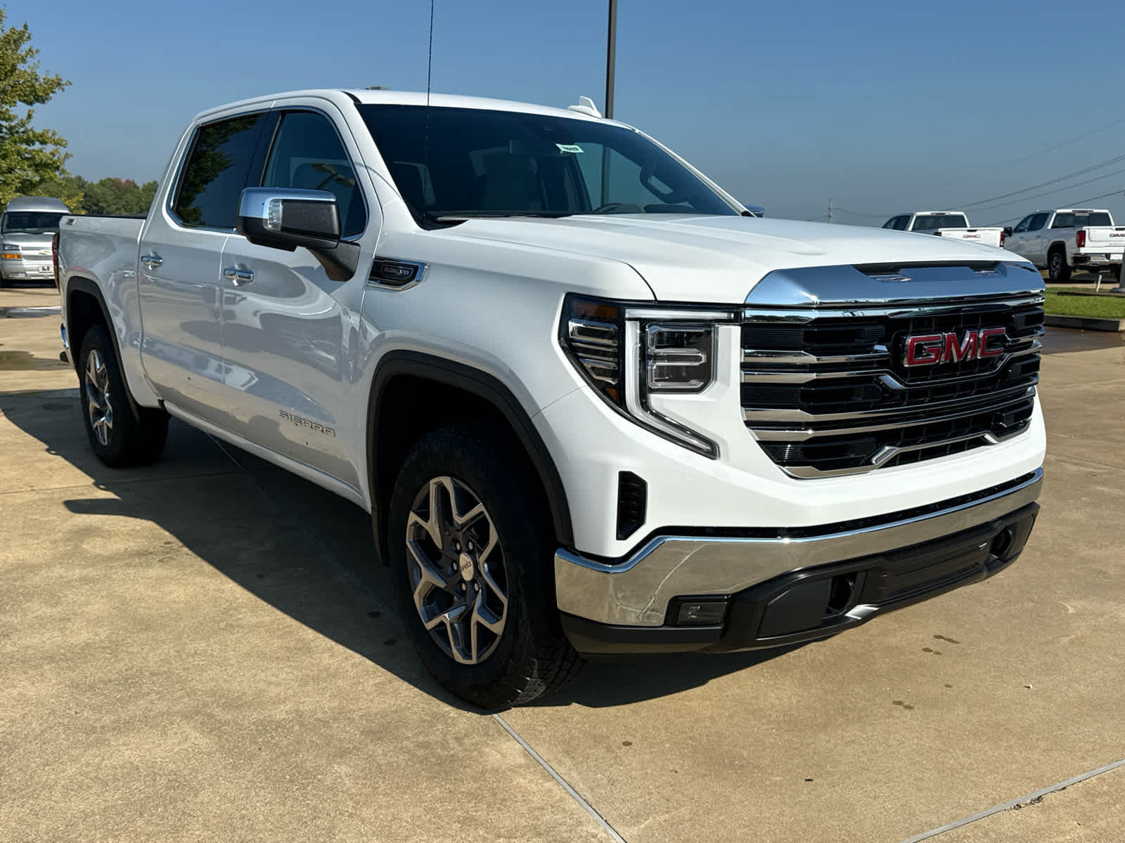 2026 GMC Sierra 1500 SLT