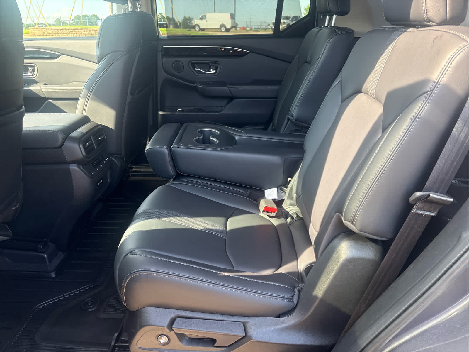 2023 Honda Pilot EX-L 8 Passenger