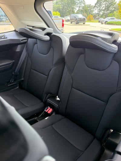 2025 Volvo XC90 Plus
