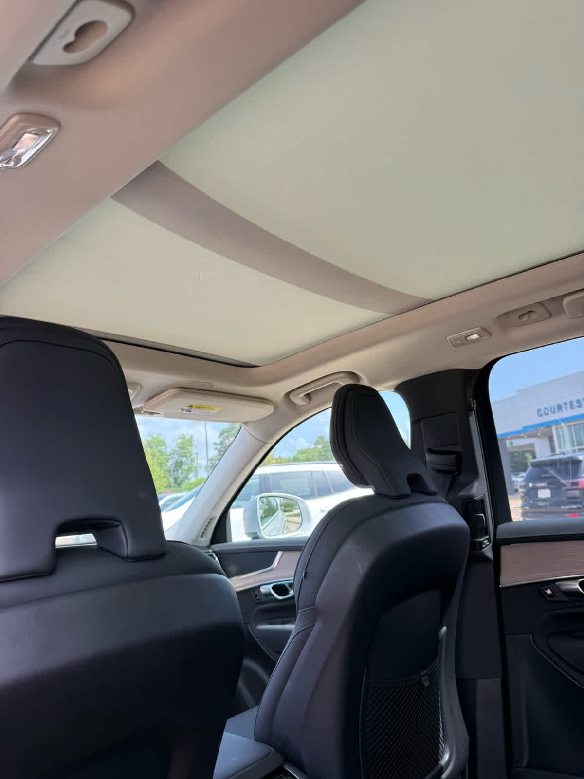 2025 Volvo XC90 Plus