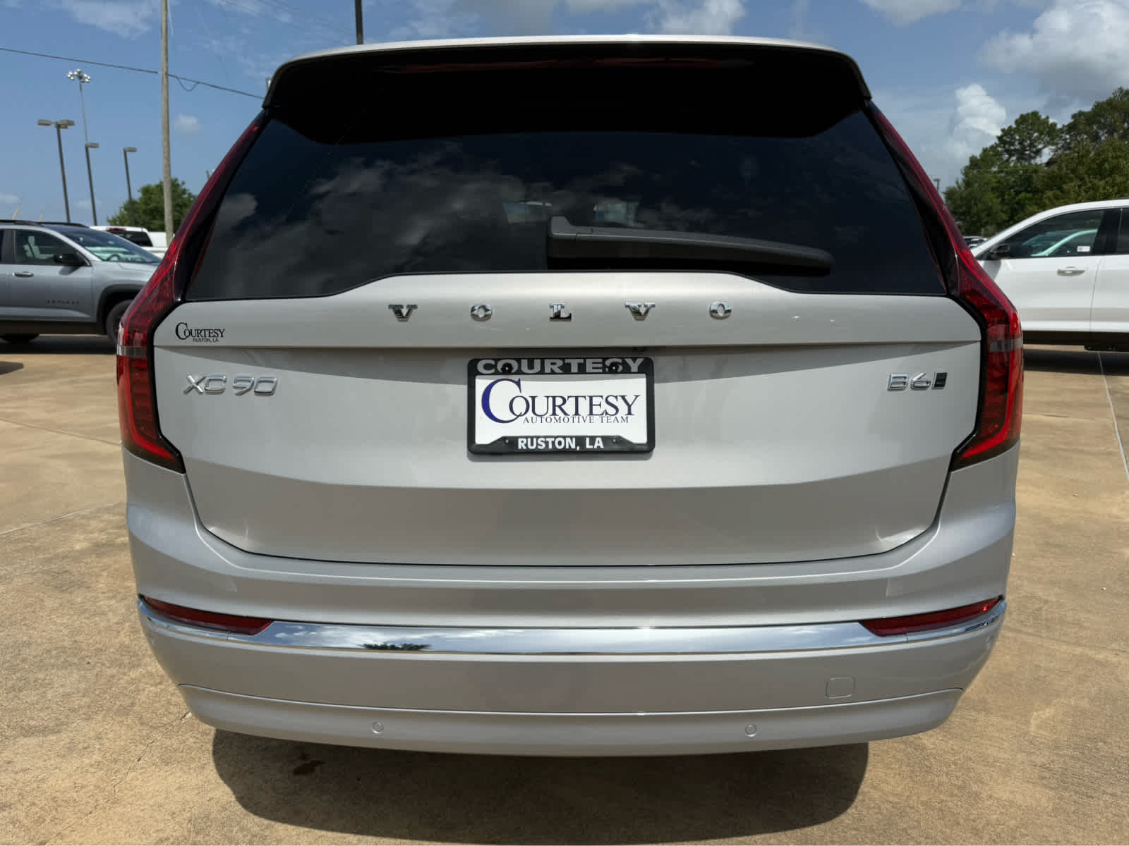 2025 Volvo XC90 Plus